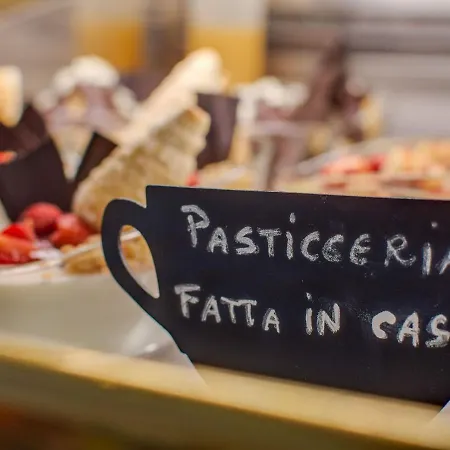 Family Escape With Pools And Sauna