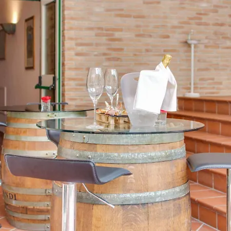 Family Escape With Pools And Sauna * Foligno