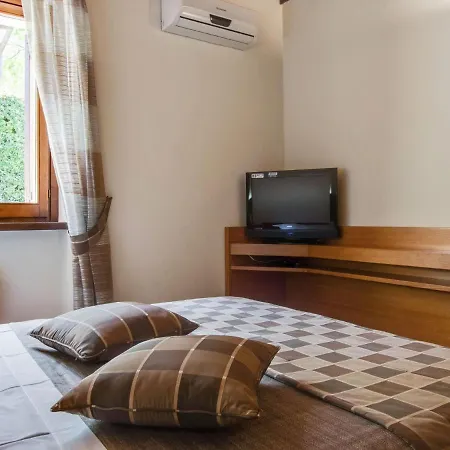 Family Escape With Pools And Sauna Сasa de vacaciones